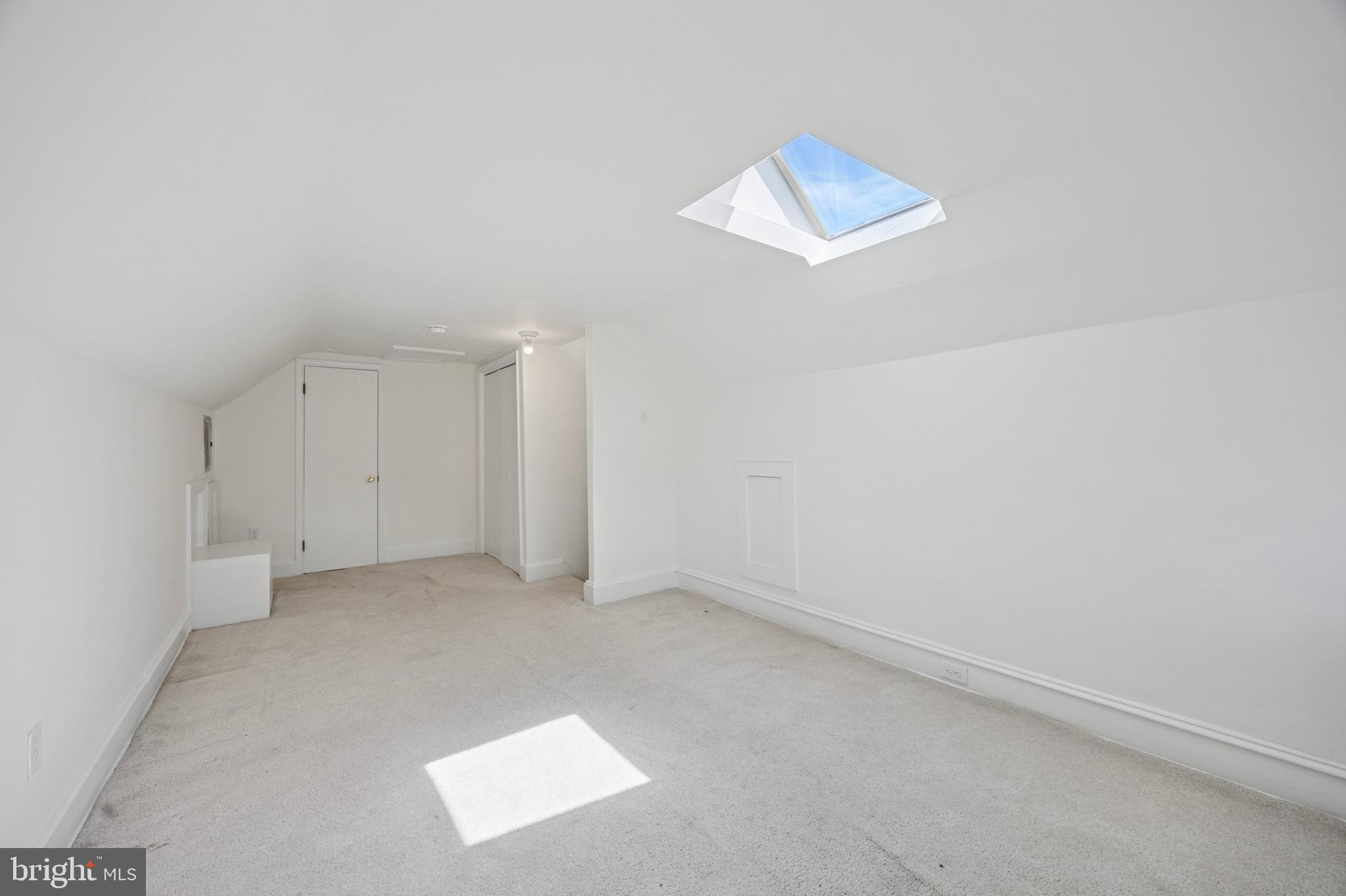 208 Sabine Avenue Narberth, PA 19072 - Photo 36 of 38 an empty room with a projector