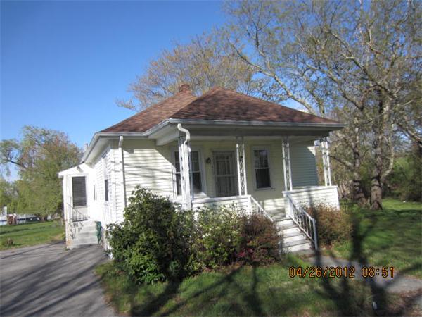 415 Oneil Road Somerset, MA 02725 - Photo 1 of 14 Gallery Image 1