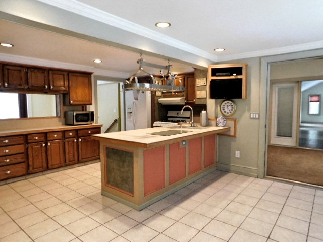 60 Addison Road Goffstown, NH 03045 - Photo 2 of 23