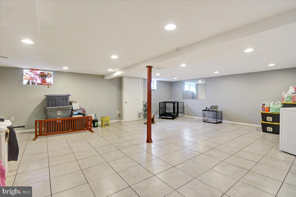 1120 Rosedale Avenue Baltimore, MD 21237 - Photo 17 of 35