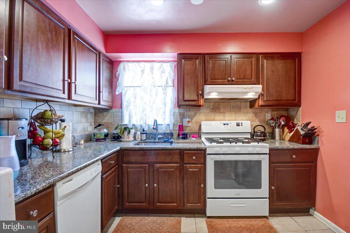 1120 Rosedale Avenue Baltimore, MD 21237 - Photo 8 of 35