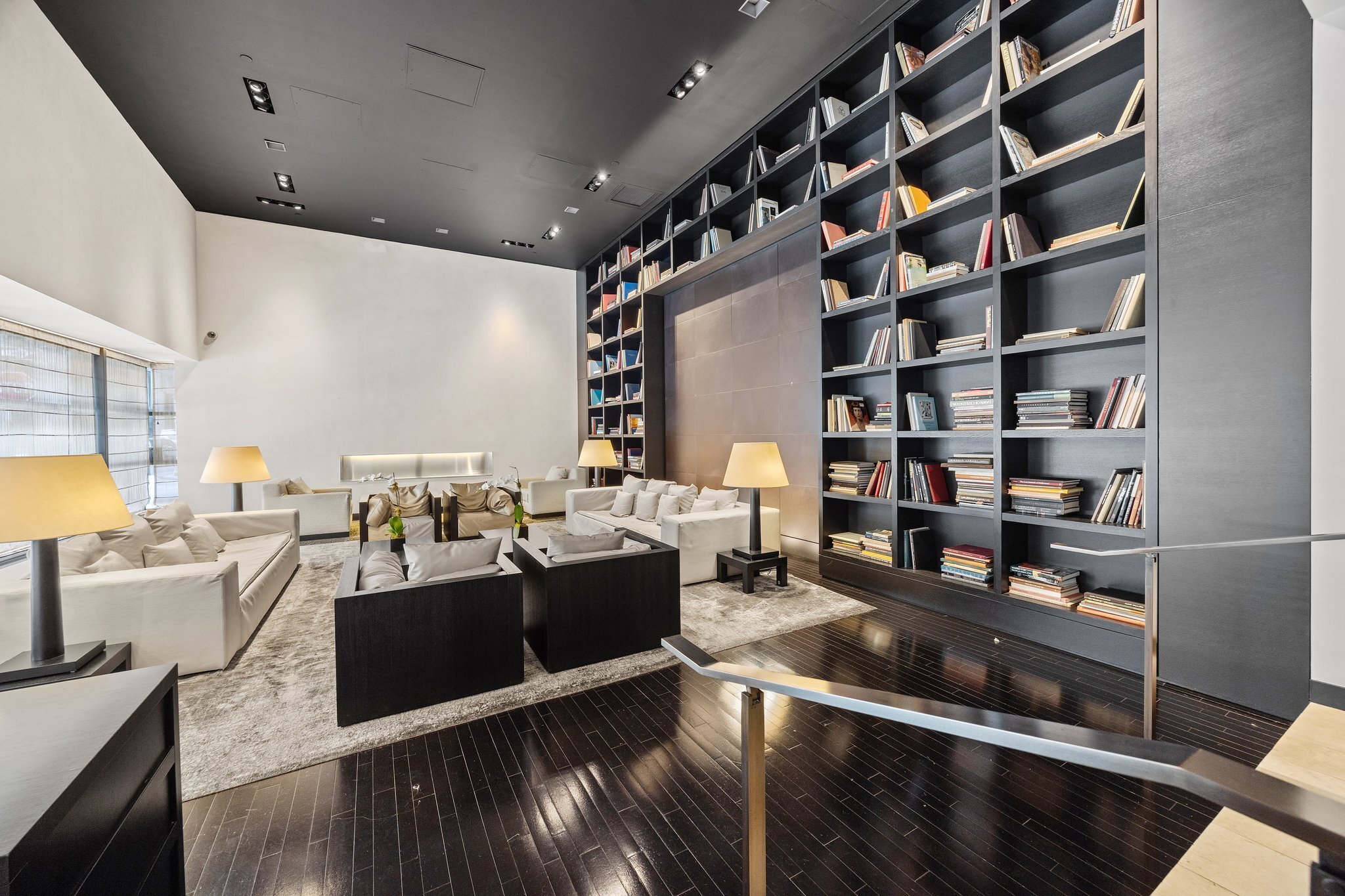 20 Pine Street, Unit 2907 Manhattan, NY 10005 - Photo 11 of 18