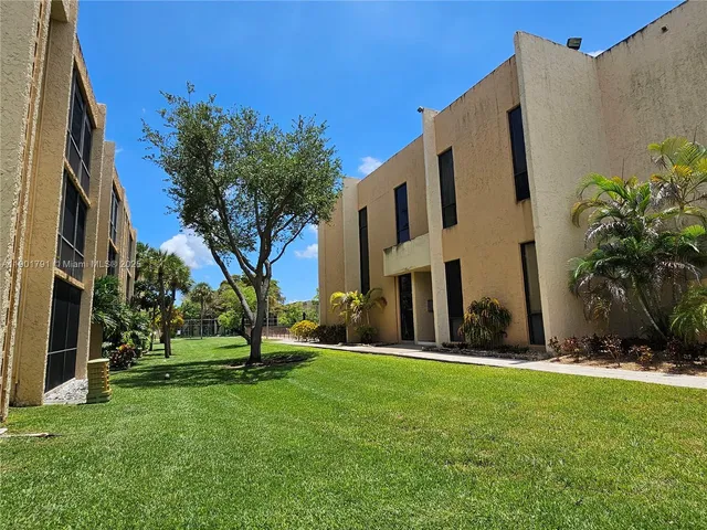 a car parked in front of a building