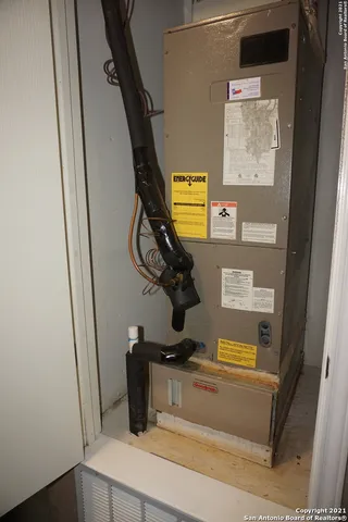 $1,500 | 3518 Alonzo Fields, Converse, TX 78109