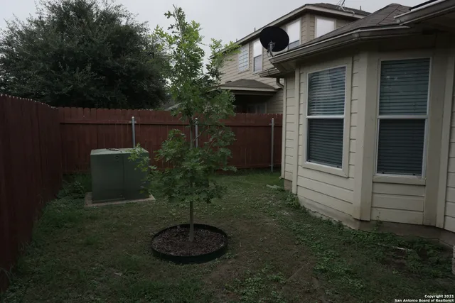 $1,500 | 3518 Alonzo Fields, Converse, TX 78109