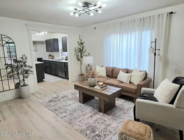 $355,000 | 513 West Mission Avenue, Kellogg, ID 83837