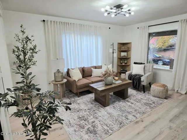 $355,000 | 513 West Mission Avenue, Kellogg, ID 83837