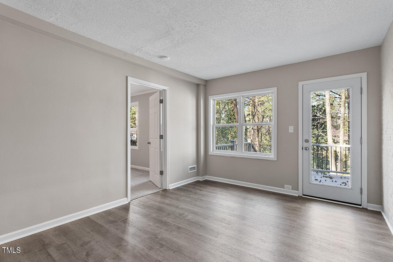 107 Pinecrest Road Durham, NC 27705 - Photo 11 of 39 107 Pinecrest Road