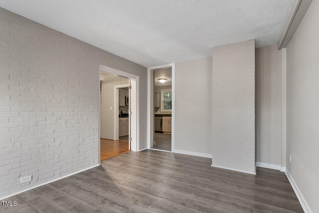 107 Pinecrest Road Durham, NC 27705 - Photo 13 of 39 107 Pinecrest Road