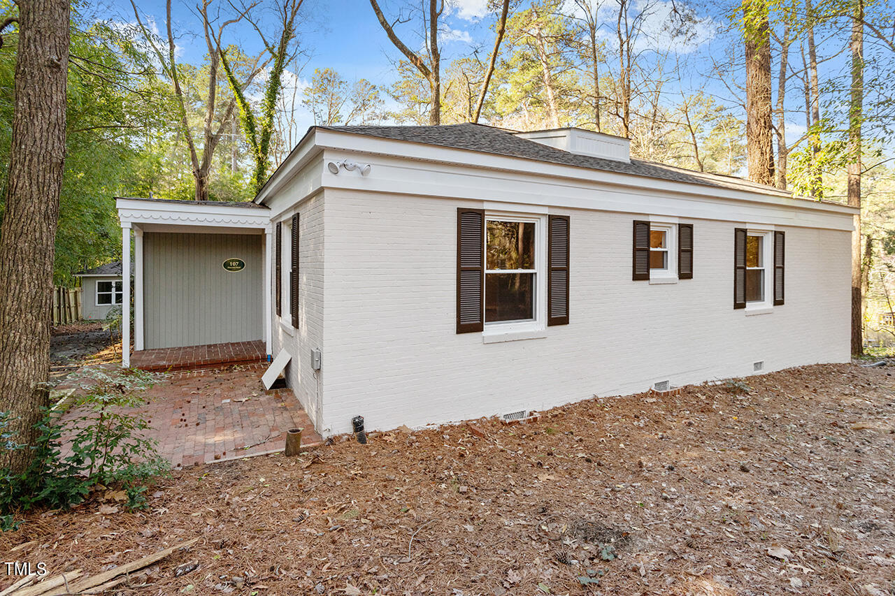 107 Pinecrest Road Durham, NC 27705 - Photo 2 of 39 107 Pinecrest Road