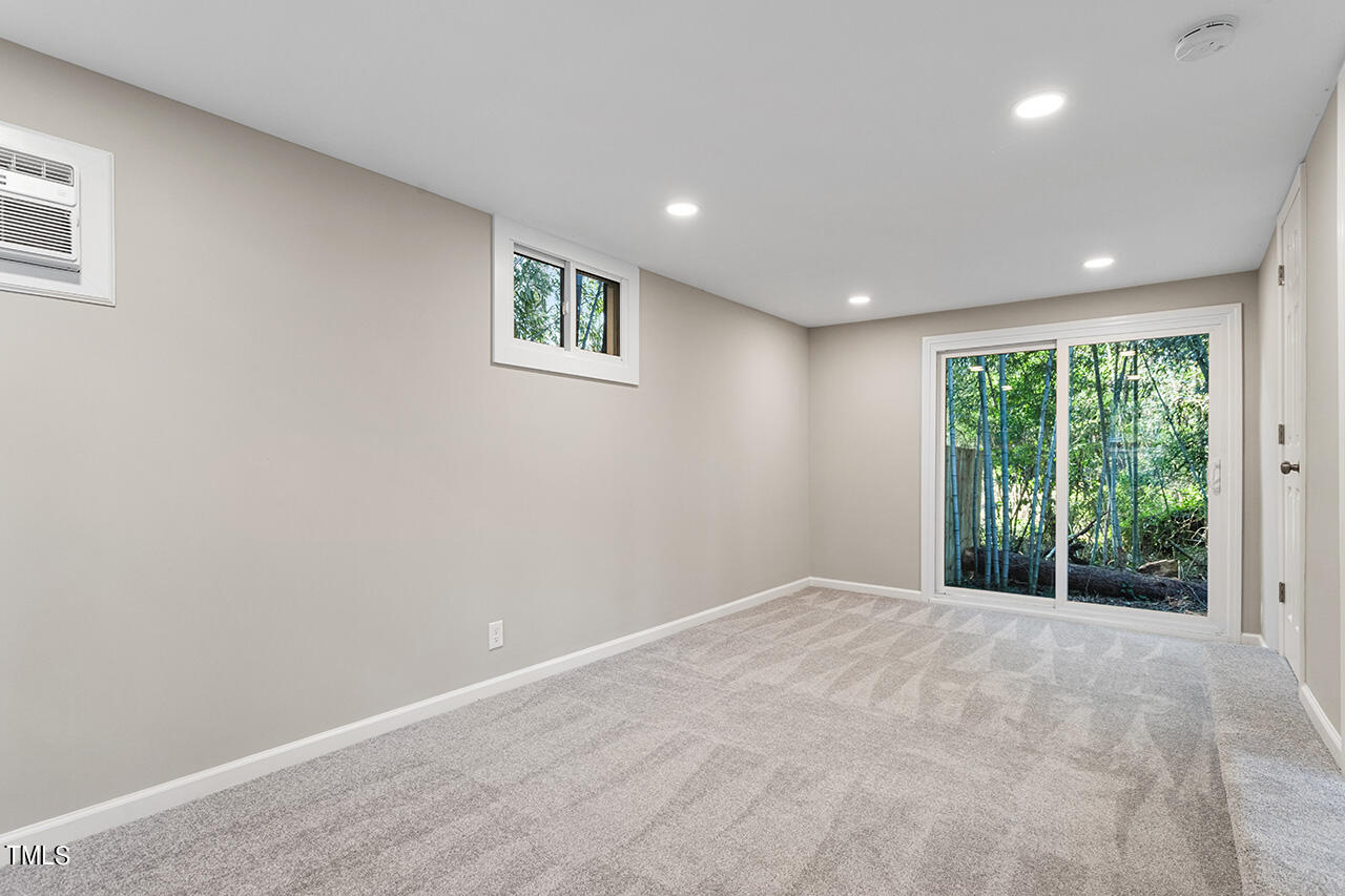 107 Pinecrest Road Durham, NC 27705 - Photo 38 of 39 107 Pinecrest Road