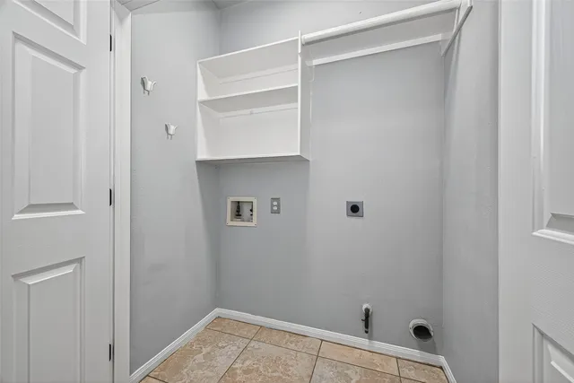 $2,200 | 18407 Maple Mill Drive, Cypress, TX 77429