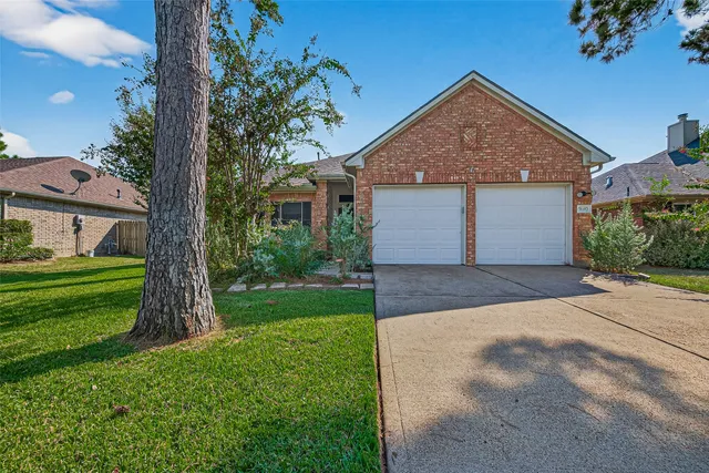 $2,200 | 18407 Maple Mill Drive, Cypress, TX 77429