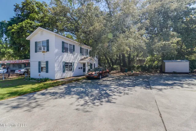 $135,000 | 308 Rodenberg Avenue, Biloxi, MS 39531