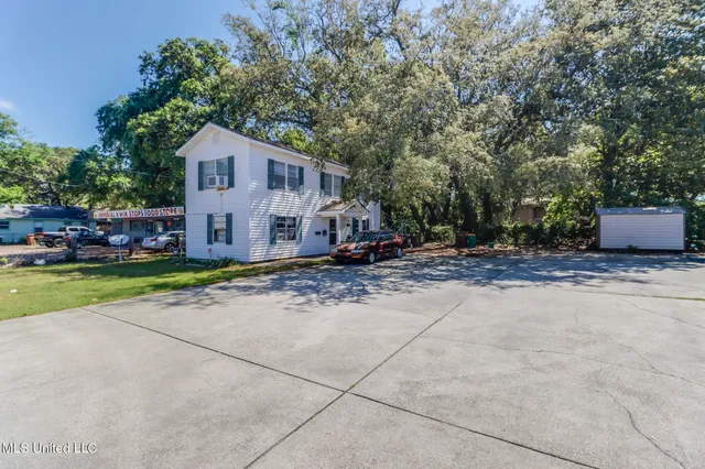 $135,000 | 308 Rodenberg Avenue, Biloxi, MS 39531