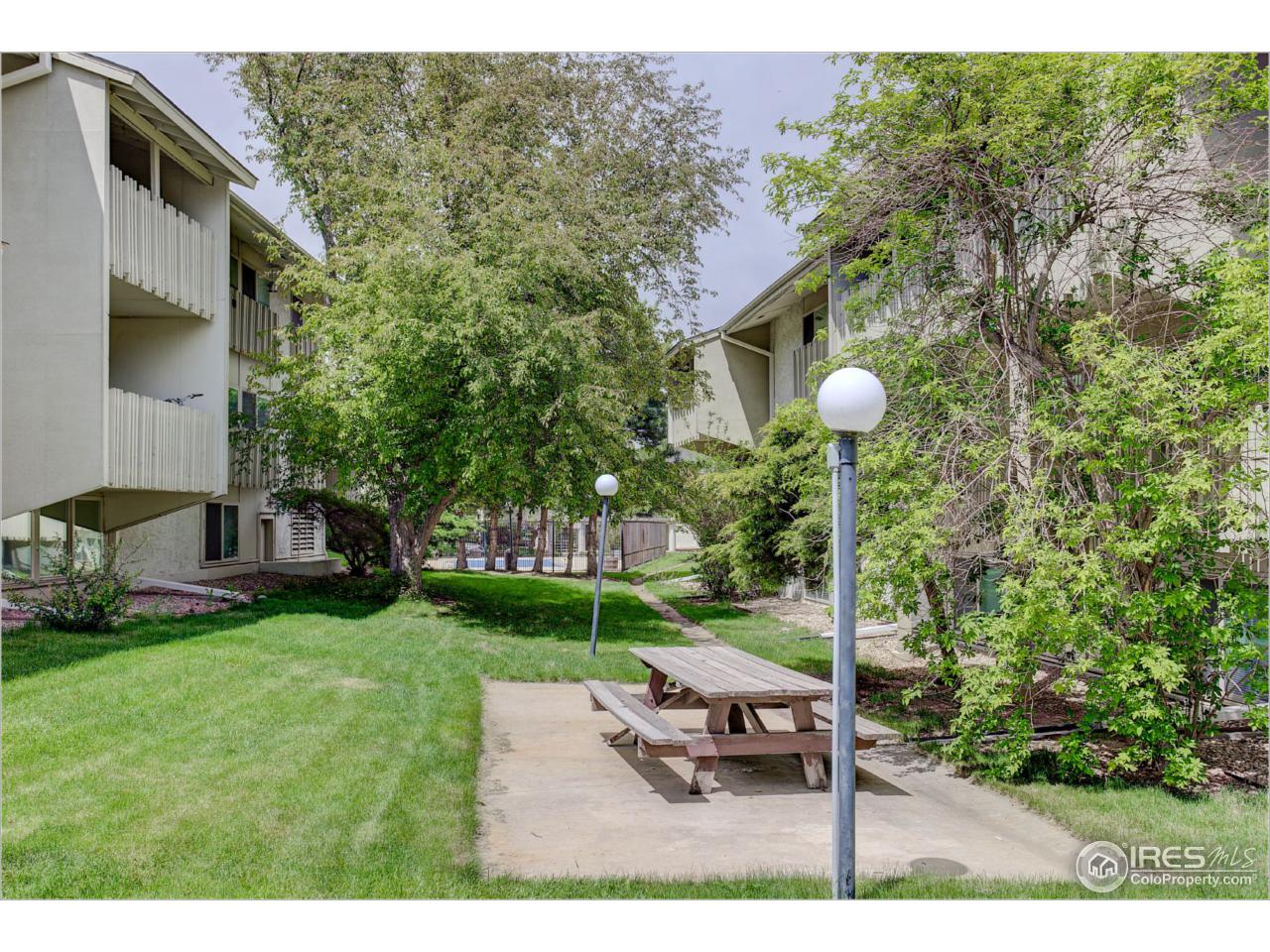 2707 Valmont Road, Unit 202 Boulder, CO 80304 - Photo 2 of 9 COURTYARD