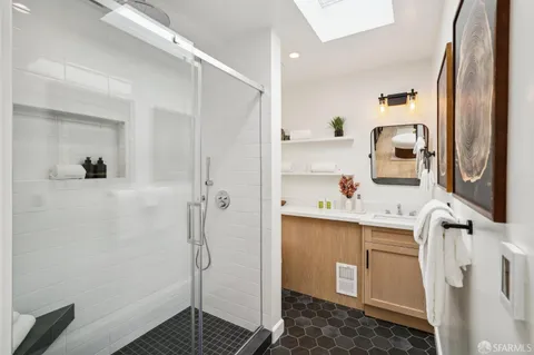 $2,998,000 | 462-464 11th Avenue, San Francisco, CA 94118