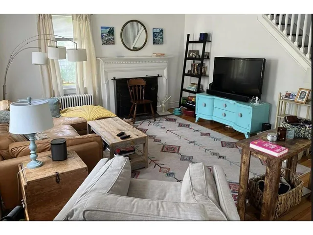 $895,000 | 230 North Street, Burlington, VT 05401