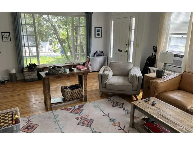 $895,000 | 230 North Street, Burlington, VT 05401