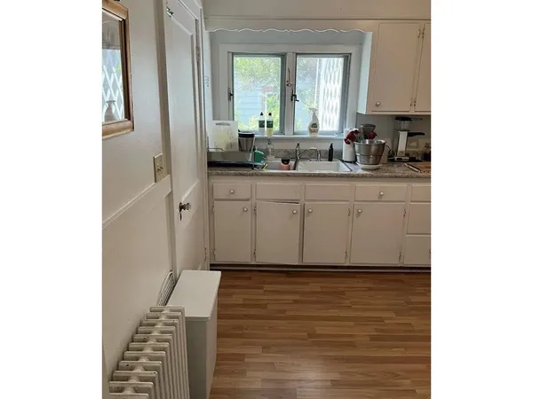 $850,000 | 230 North Street, Burlington, VT 05401