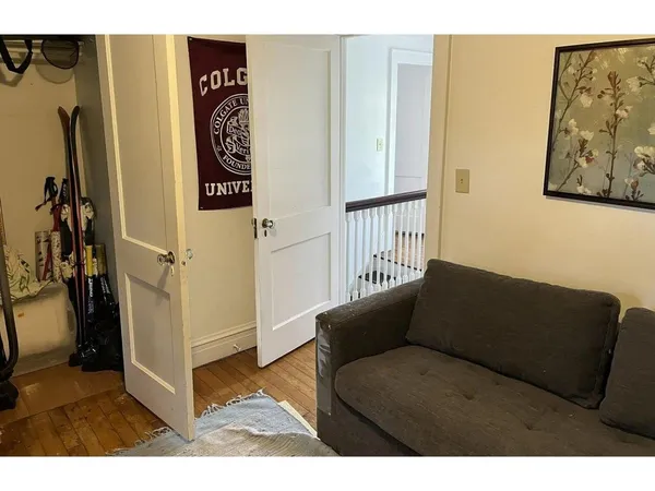 $850,000 | 230 North Street, Burlington, VT 05401