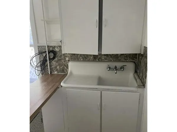 $850,000 | 230 North Street, Burlington, VT 05401