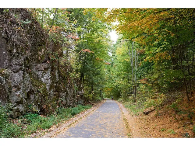 $895,000 | 230 North Street, Burlington, VT 05401