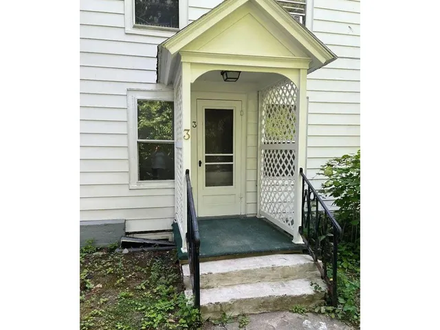 $895,000 | 230 North Street, Burlington, VT 05401