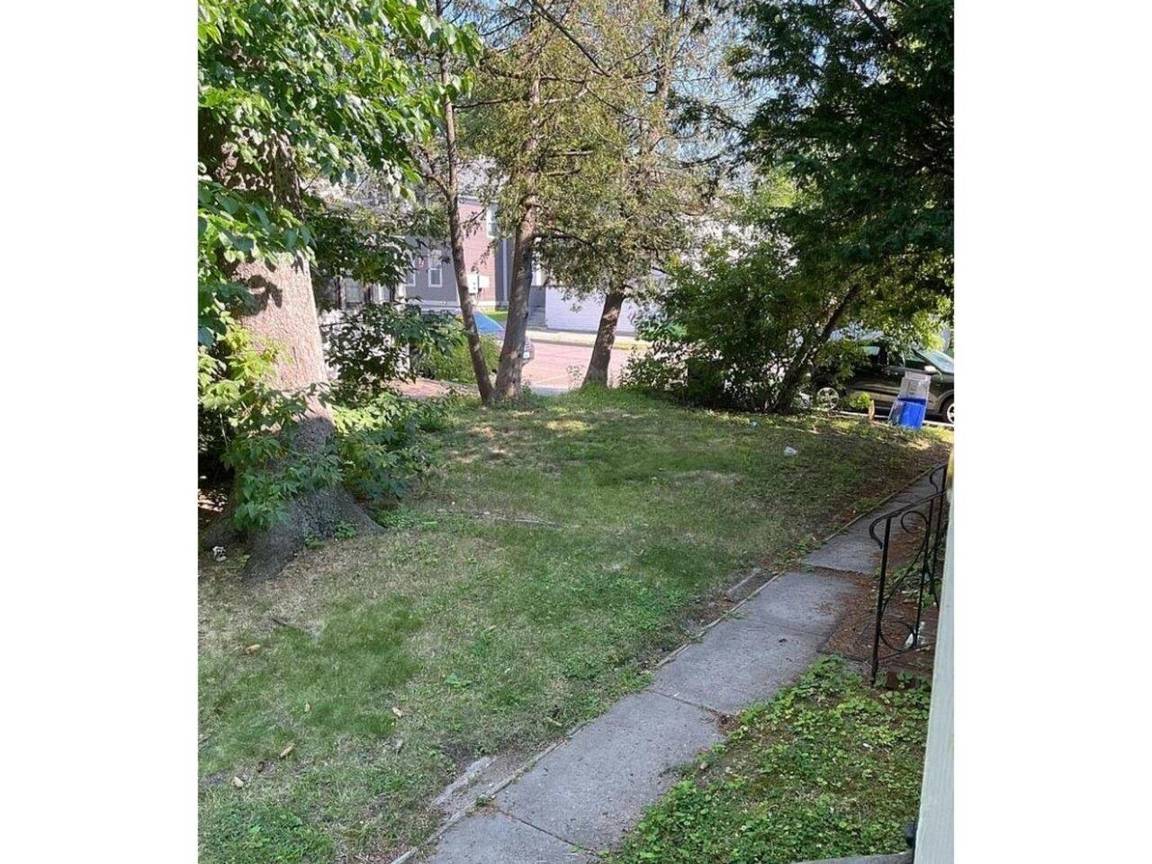 230 North Street Burlington, VT 05401 - Photo 6 of 46