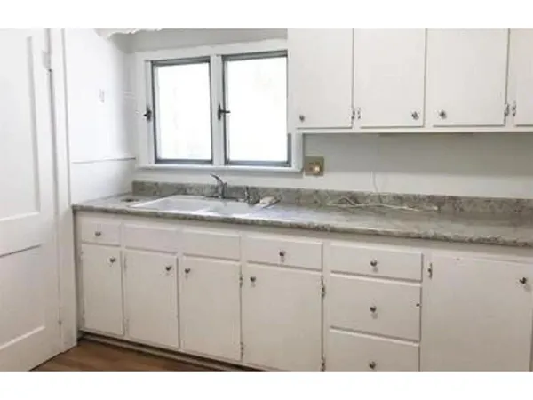 $850,000 | 230 North Street, Burlington, VT 05401