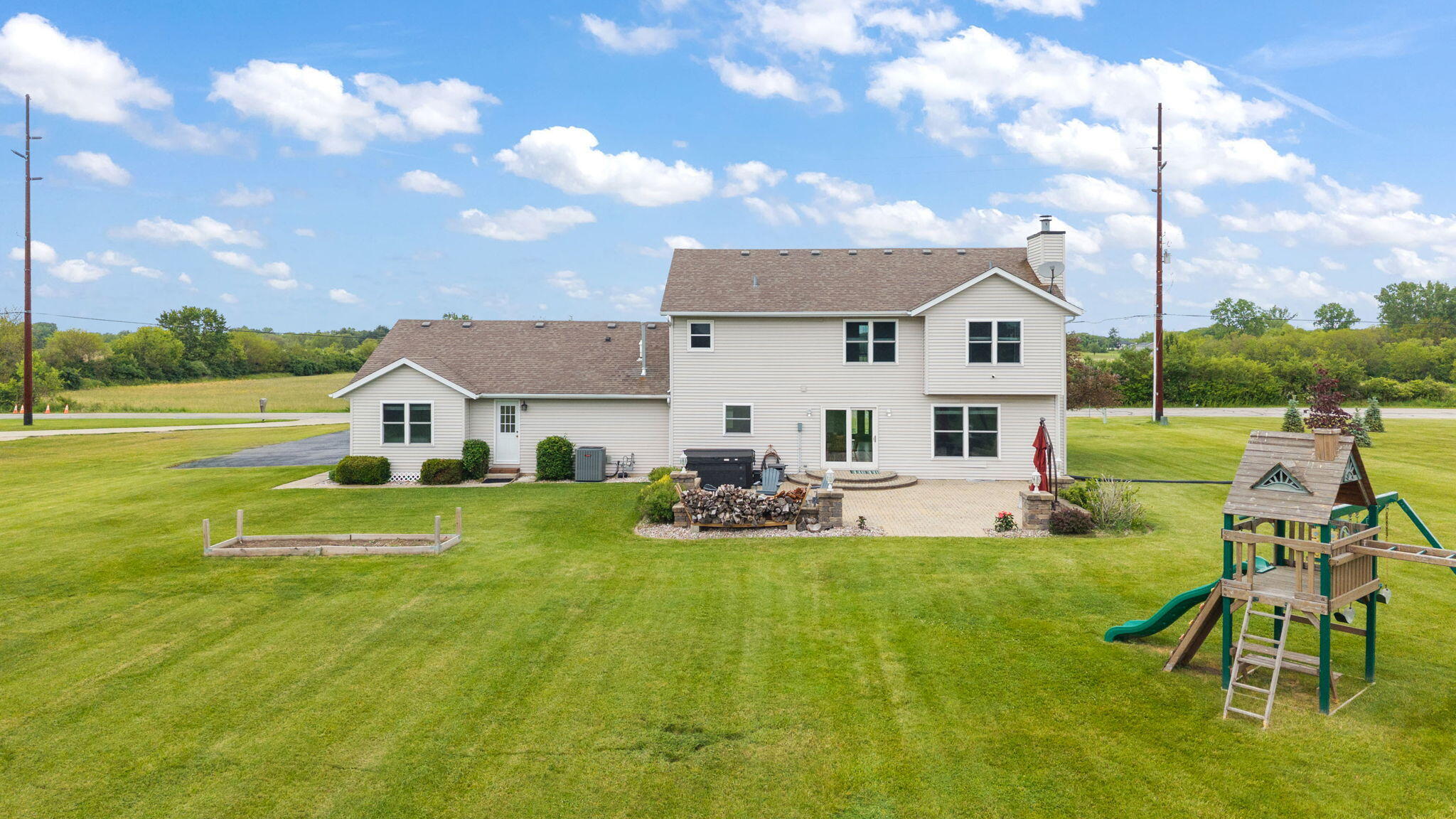 4489 East 101st Avenue Crown Point, IN 46307 - Photo 5 of 46 2048x1152