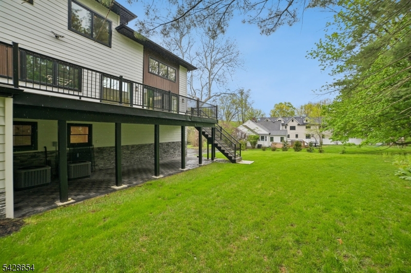 148 Great Hills Road Short Hills, NJ 07078 - Photo 43 of 48