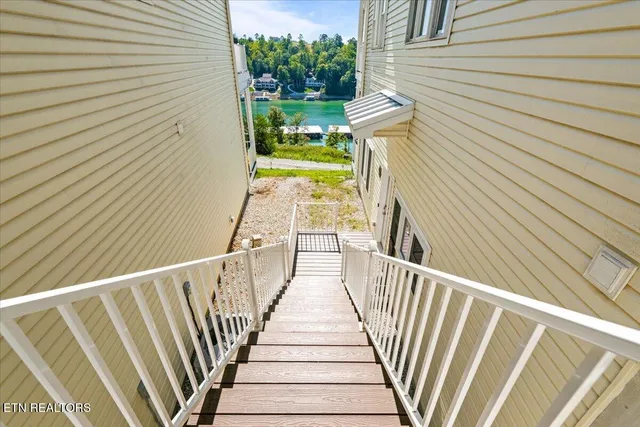 $450,000 | 195 North Deer Vlg Lane, Unit B, La Follette, TN 37766