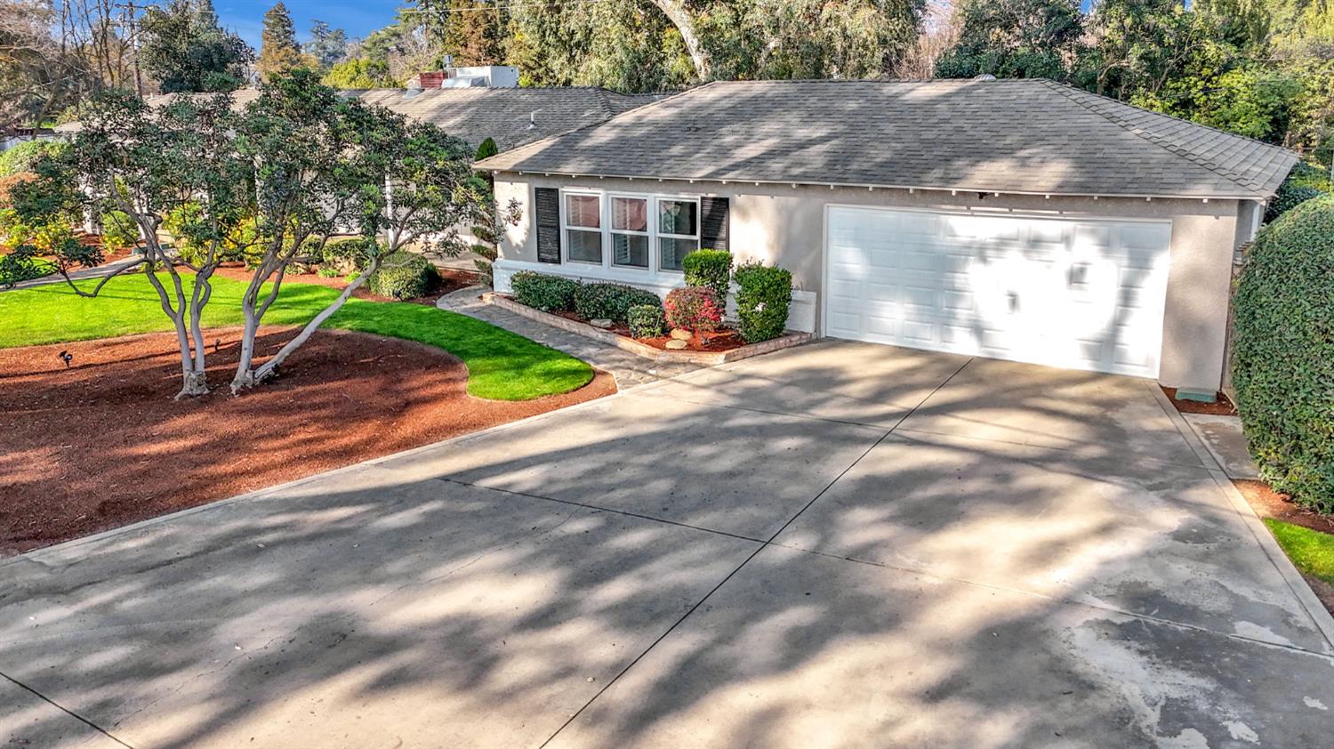 741 East Rialto Avenue Fresno, CA 93704 - Photo 5 of 33