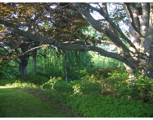 1798 Main Road Westport, MA 02790 - Photo 4 of 12