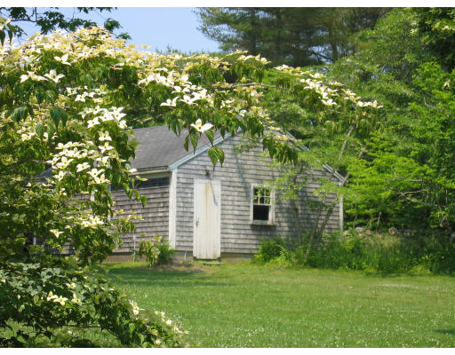 1798 Main Road Westport, MA 02790 - Photo 8 of 12