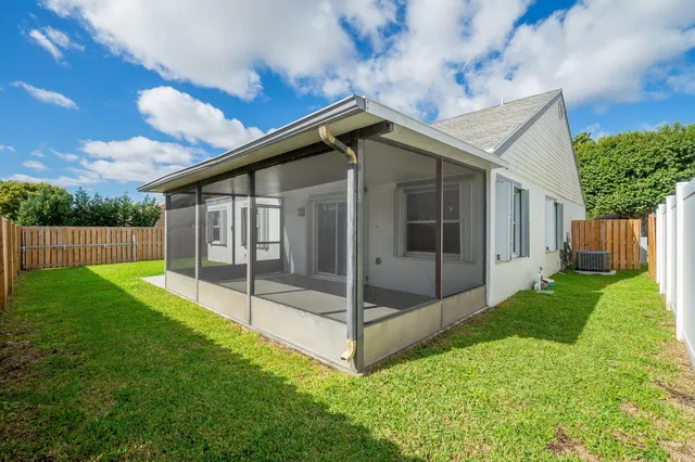 $2,750 | 5507 Pebble Brook Lane, Boynton Beach, FL 33472