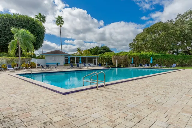 $2,750 | 5507 Pebble Brook Lane, Boynton Beach, FL 33472