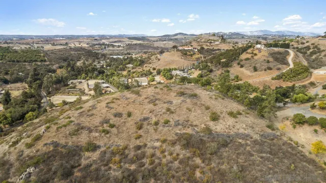 $450,000 | 1390 Little Gopher Canyon Road, Vista, CA 92084