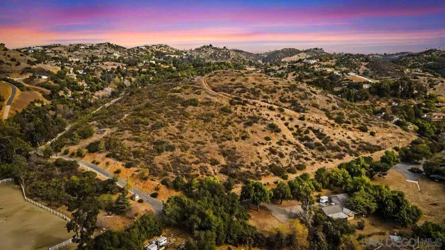 $450,000 | 1390 Little Gopher Canyon Road, Vista, CA 92084