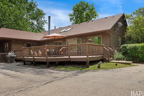 $849,500 | 15192 Rockland Road, Libertyville, IL 60048