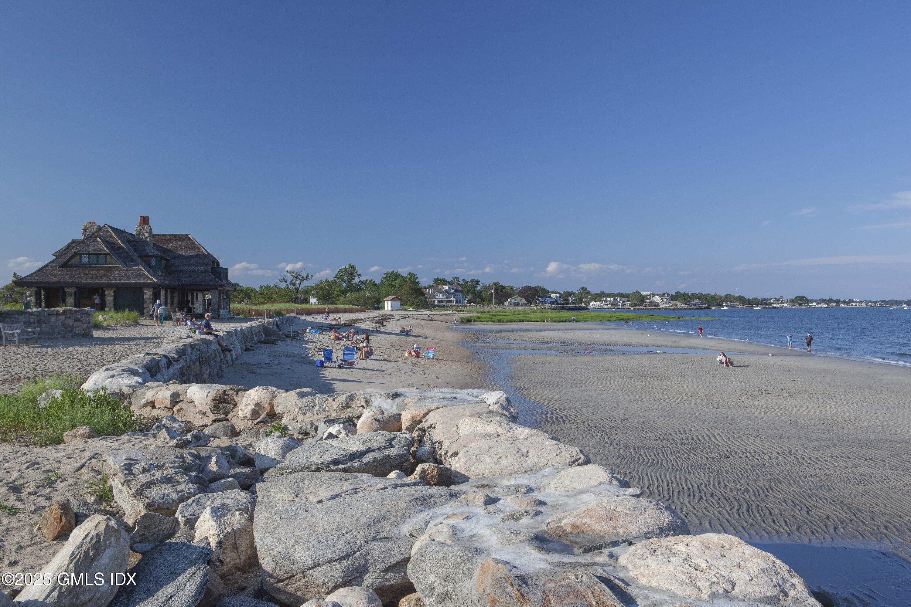8 Perry Place Riverside, CT 06878 - Photo 24 of 26 a view of a lake with houses