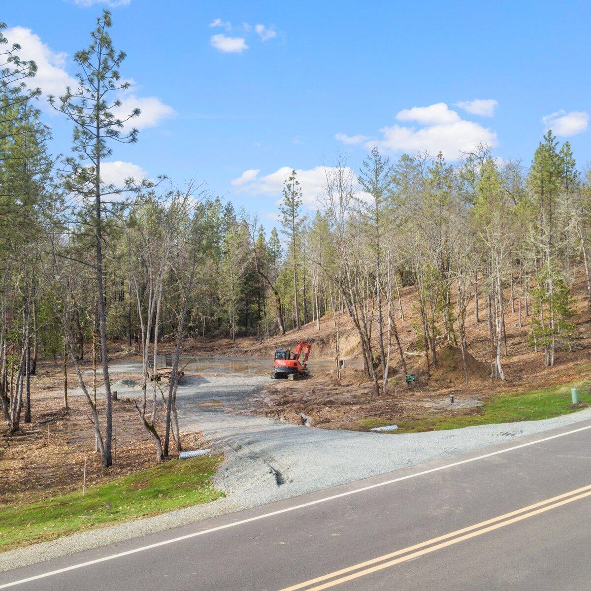 1442 Ellison Loop Merlin, OR 97532 - Photo 4 of 14 5-custom-DJI_0023