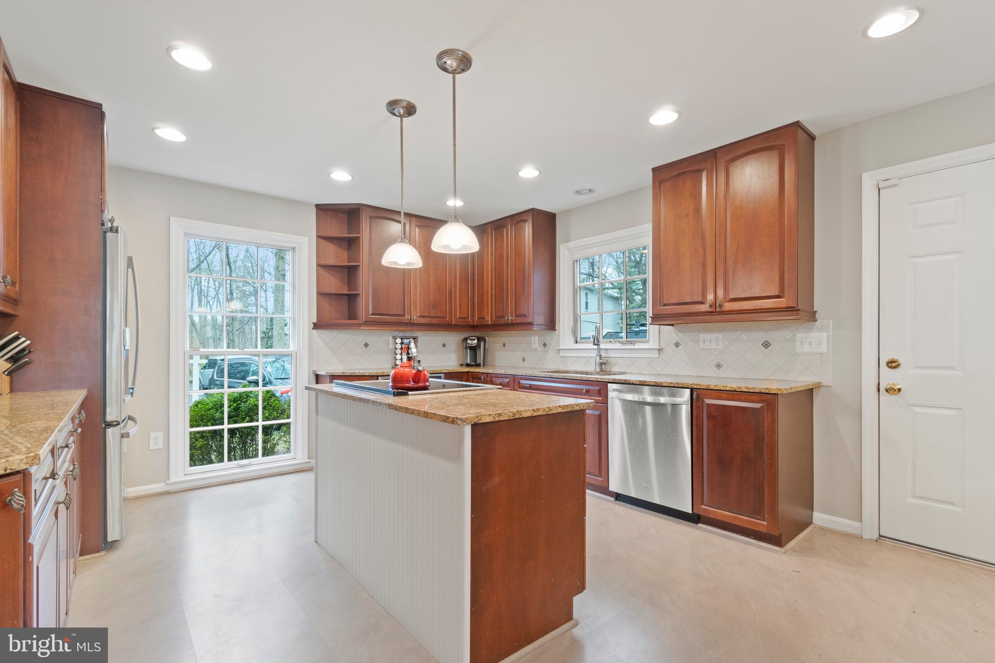 2019 Soapstone Drive Reston, VA 20191 - Photo 2 of 35