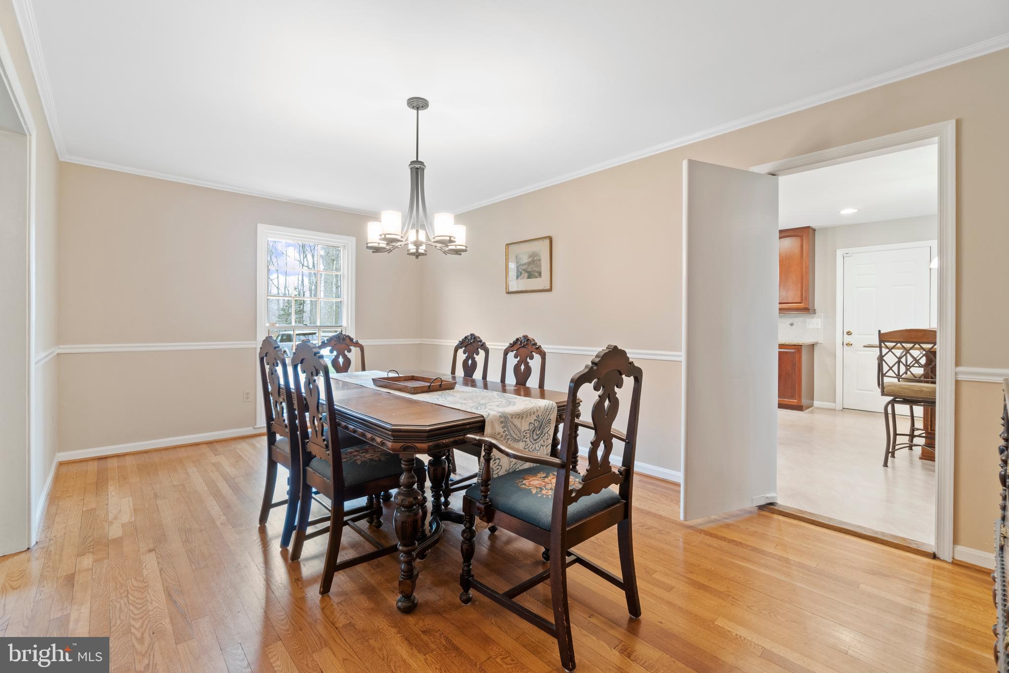 2019 Soapstone Drive Reston, VA 20191 - Photo 7 of 35