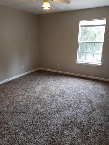 $1,250 | 227 Dixie Drive, Unit 2, Tallahassee, FL 32304