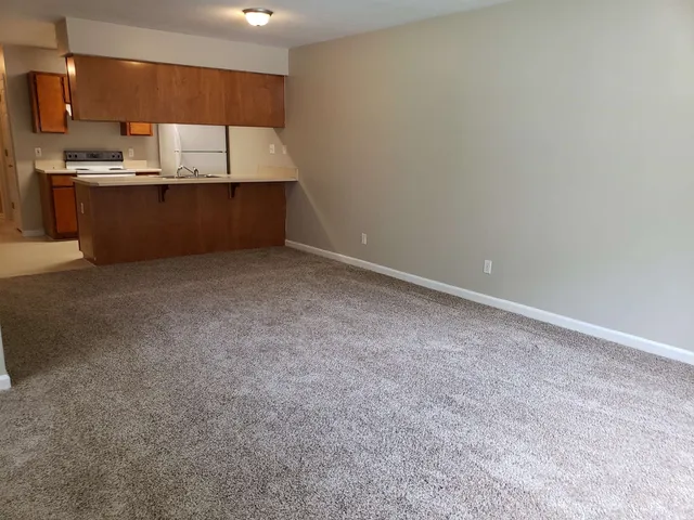 $1,250 | 227 Dixie Drive, Unit 2, Tallahassee, FL 32304