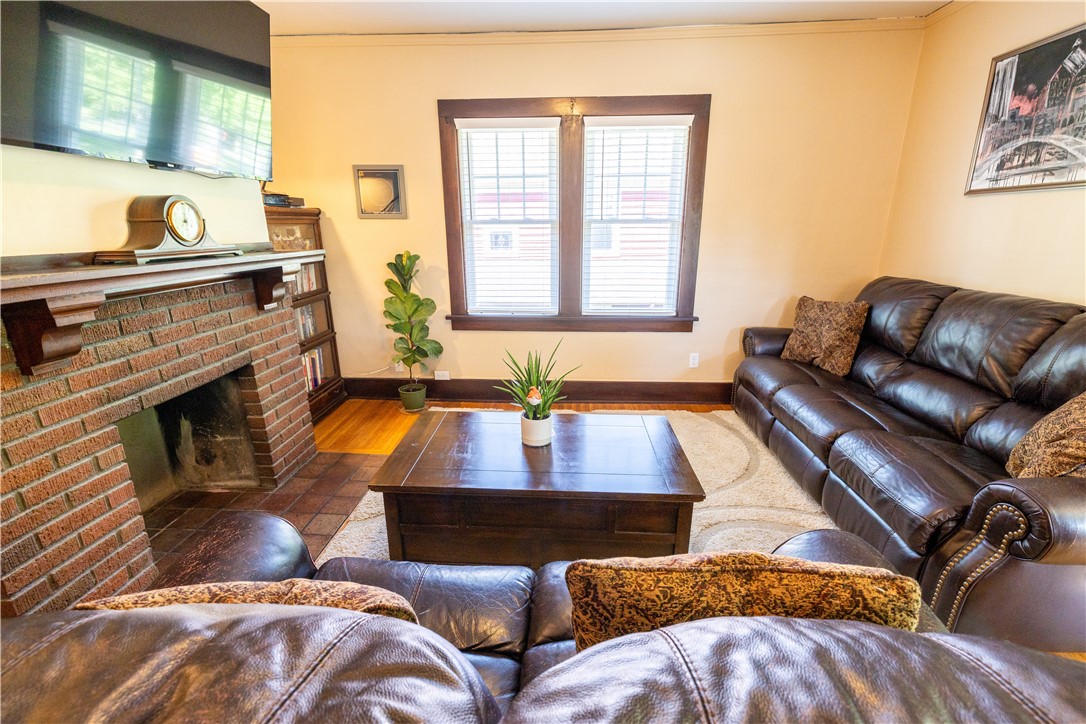 91-93 Sylvan Road Brighton, NY 14618 - Photo 5 of 41