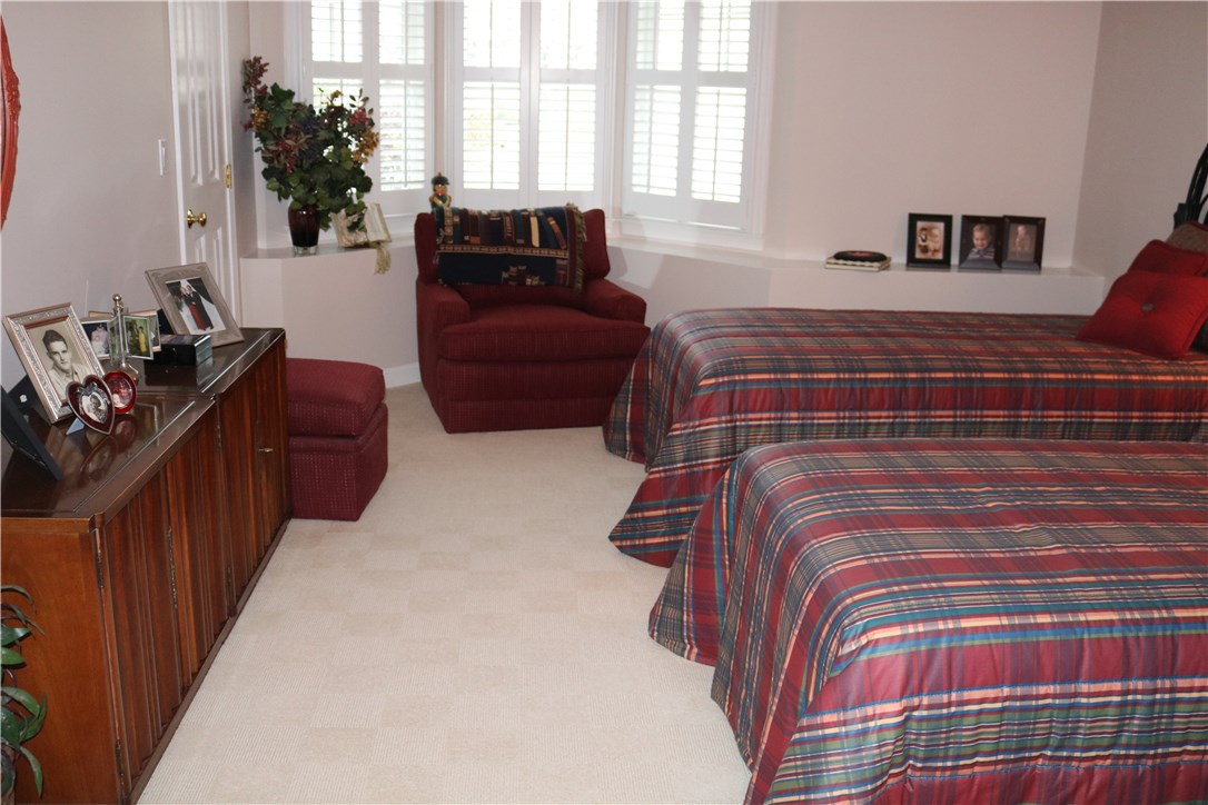 32 Oyster Point Warren, RI 02885 - Photo 7 of 7