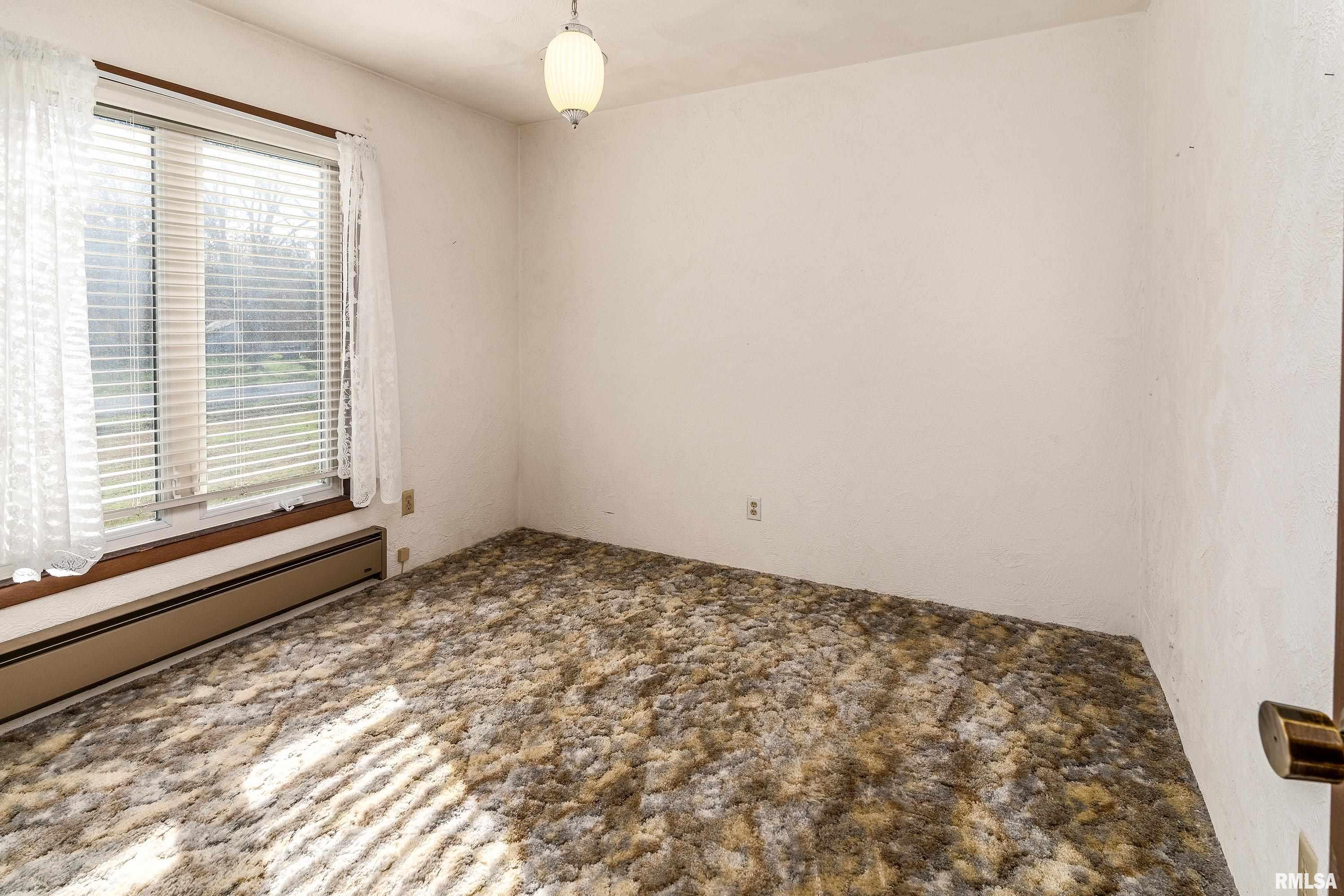 516 South Safford Street Christopher, IL 62822 - Photo 24 of 36